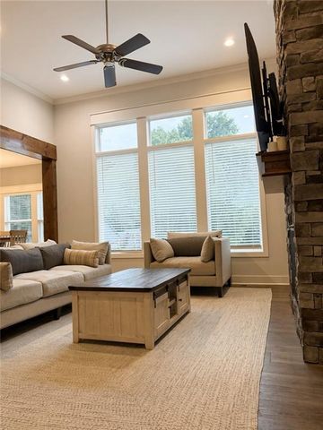 609 Campbell Street, Pleasant Hill, MO 64080