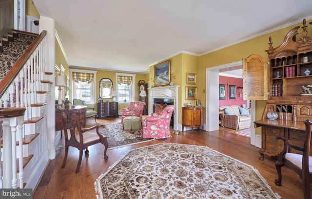 6398 DURHAM RD, Pipersville, PA 18947