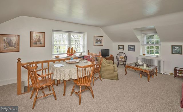 6398 DURHAM RD, Pipersville, PA 18947