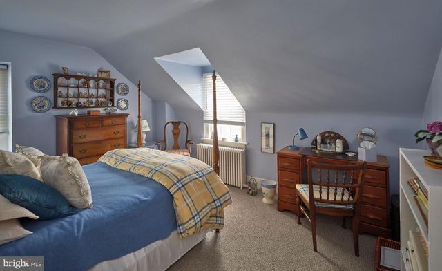 6398 DURHAM RD, Pipersville, PA 18947