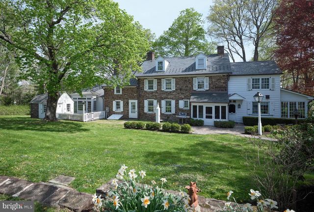 6398 DURHAM RD, Pipersville, PA 18947