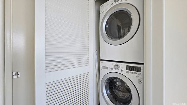 88 Piikoi Street 2408, Honolulu, HI 96814
