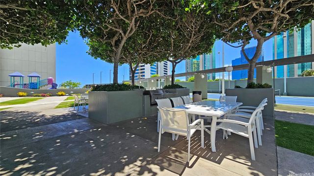88 Piikoi Street 2408, Honolulu, HI 96814