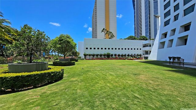 88 Piikoi Street 2408, Honolulu, HI 96814