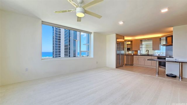 88 Piikoi Street 2408, Honolulu, HI 96814