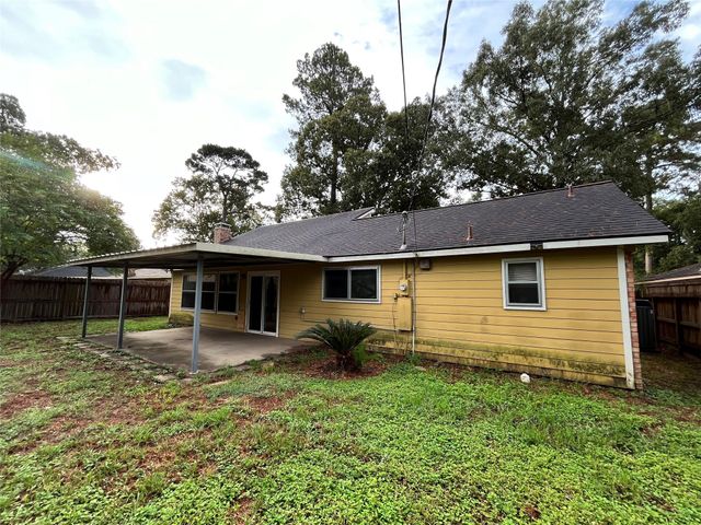 2019 Southwood Drive, Woodbranch, TX 77357