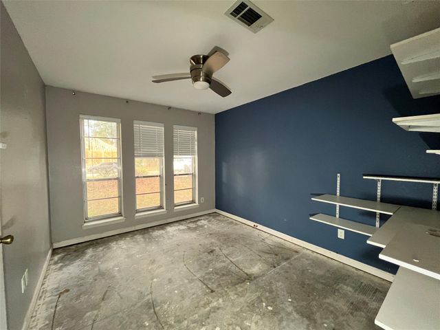2019 Southwood Drive, Woodbranch, TX 77357
