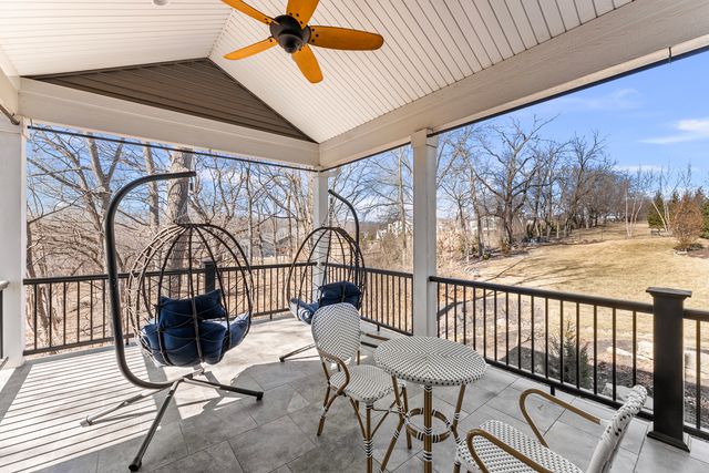 4928 Woody Creek, Bettendorf, IA 52722