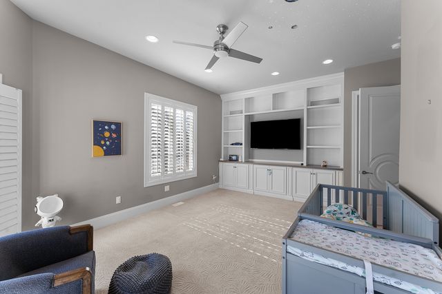 4928 Woody Creek, Bettendorf, IA 52722