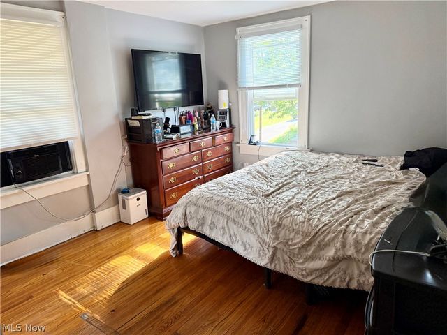 869 Berwin Street, Akron, OH 44310