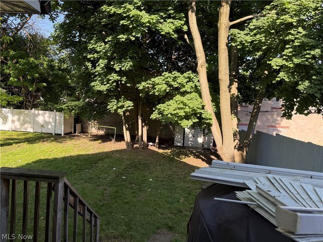 869 Berwin Street, Akron, OH 44310