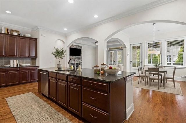 4786 Olde Village Cove, Dunwoody, GA 30338