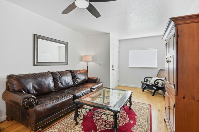 49 W Oak, Colfax, CA 95713