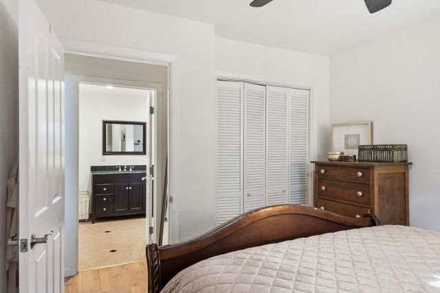 49 W Oak, Colfax, CA 95713