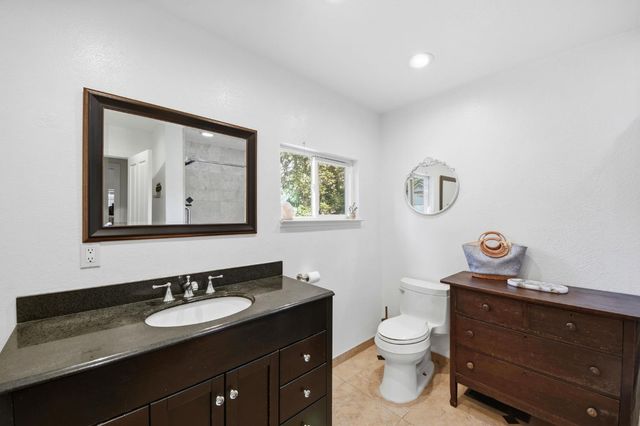 49 W Oak, Colfax, CA 95713