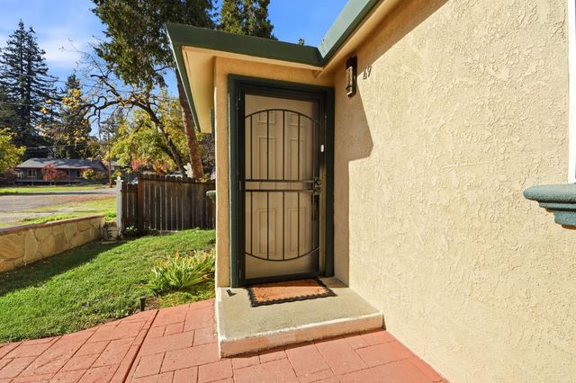 49 W Oak, Colfax, CA 95713