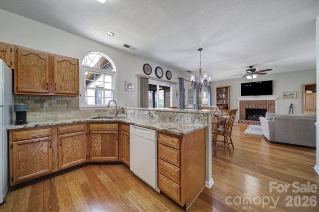 1643 Bridal Trail, Rock Hill, SC 29732