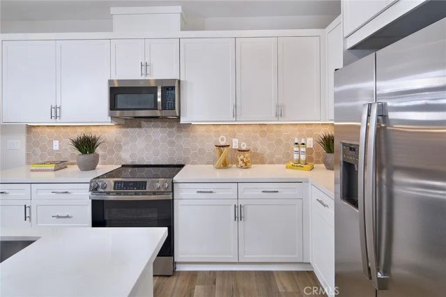 5920 Rockport Rd, Eastvale, CA 92880