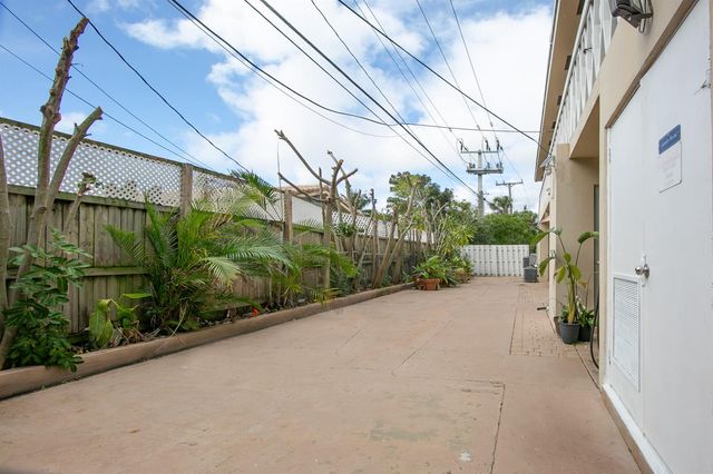 1820 NE 56th Street, Fort Lauderdale, FL 33308