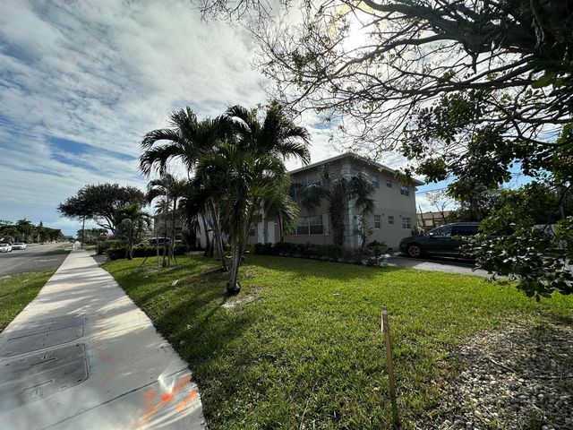 1820 NE 56th Street, Fort Lauderdale, FL 33308