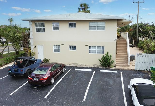 1820 NE 56th Street, Fort Lauderdale, FL 33308