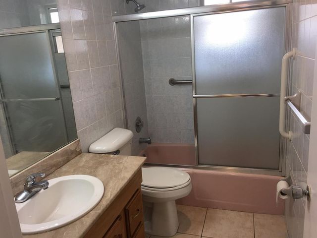 1820 NE 56th Street, Fort Lauderdale, FL 33308