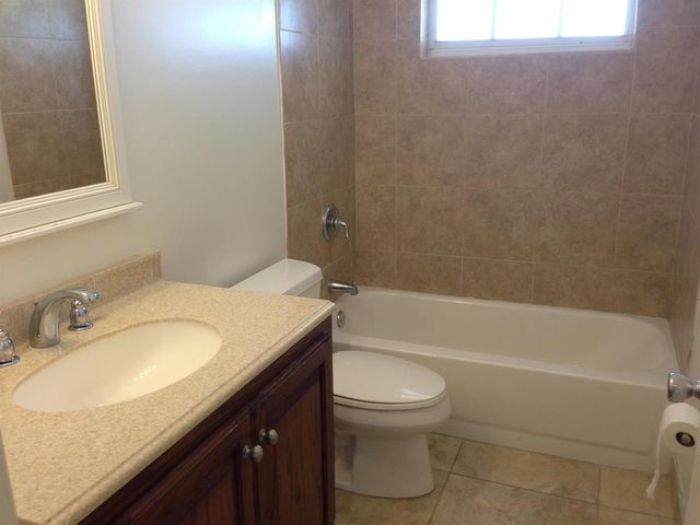 1820 NE 56th Street, Fort Lauderdale, FL 33308
