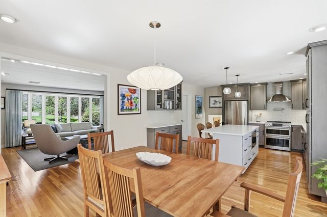 3 Hawthorne St, Acton, MA 01720