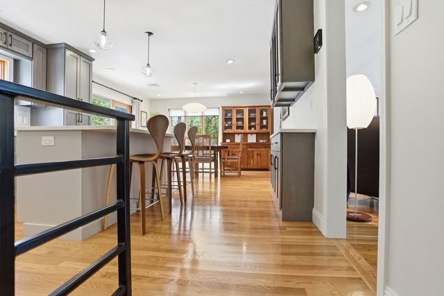 3 Hawthorne St, Acton, MA 01720