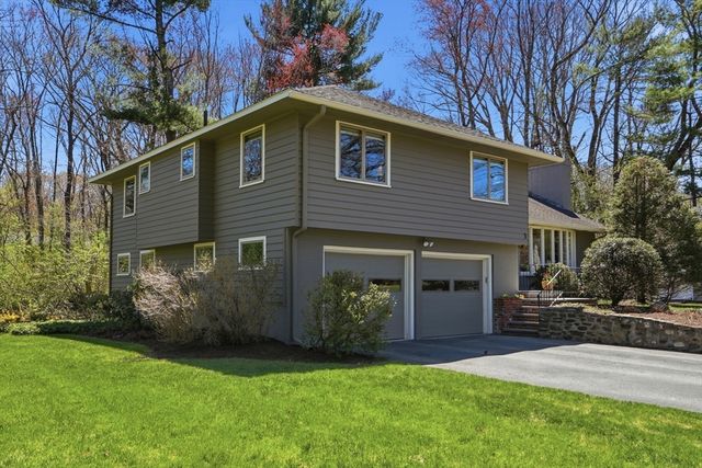 3 Hawthorne St, Acton, MA 01720