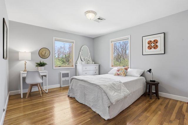 3 Hawthorne St, Acton, MA 01720