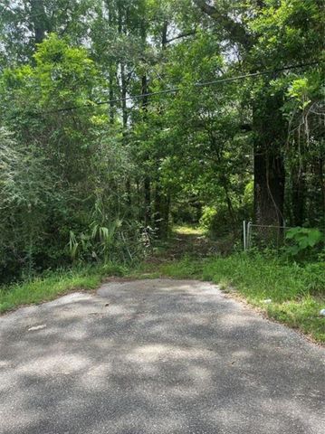 916 Carol Street, Mobile, AL 36608
