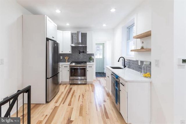 2937 NICHOLAS ST, Philadelphia, PA 19121