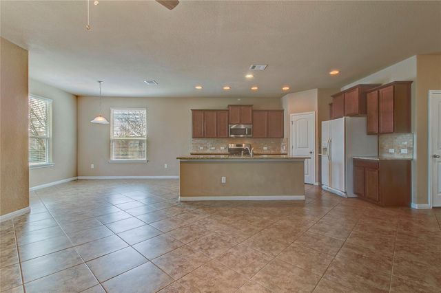 225 Deep Creek DR, Georgetown, TX 78626