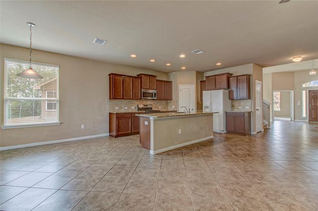 225 Deep Creek DR, Georgetown, TX 78626