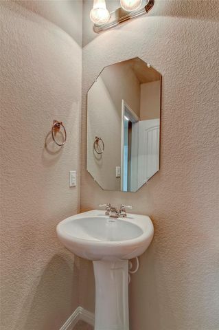 225 Deep Creek DR, Georgetown, TX 78626