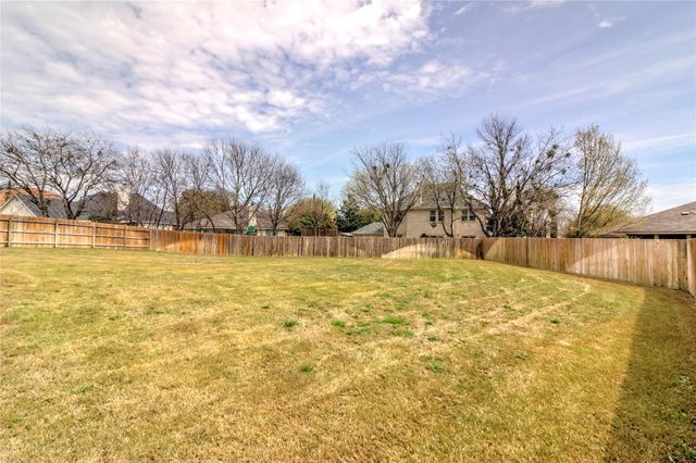 225 Deep Creek DR, Georgetown, TX 78626