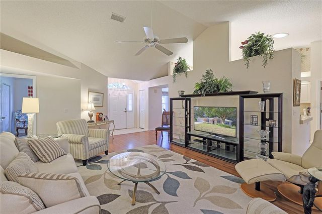 8225 SW 108TH LOOP, Ocala, FL 34481
