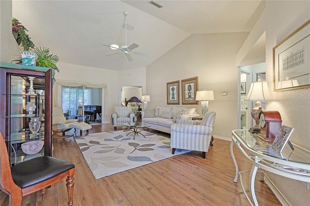 8225 SW 108TH LOOP, Ocala, FL 34481