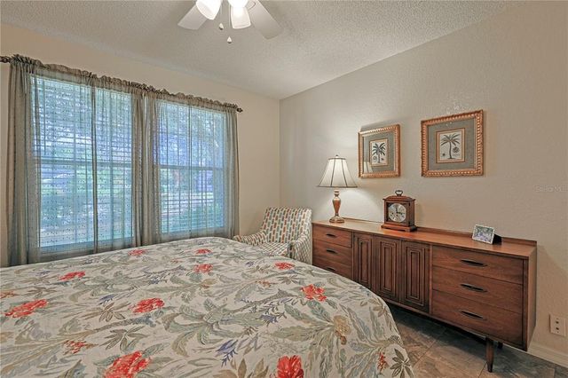 8225 SW 108TH LOOP, Ocala, FL 34481