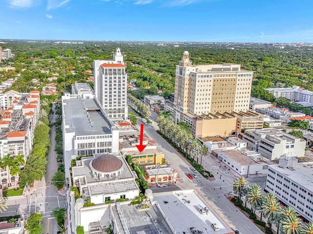 308 Alhambra Cir, Coral Gables, FL 33134