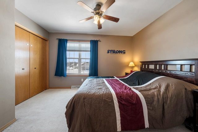 623 SUMMER WINDS DRIVE, Green Bay, WI 54311