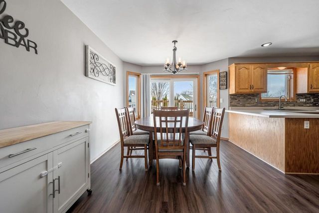 623 SUMMER WINDS DRIVE, Green Bay, WI 54311