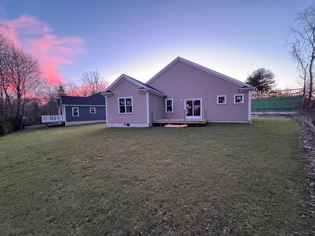 20 Coach Road, Easton, MA 02375