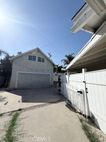 12068 Pipeline Avenue, Chino, CA 91710