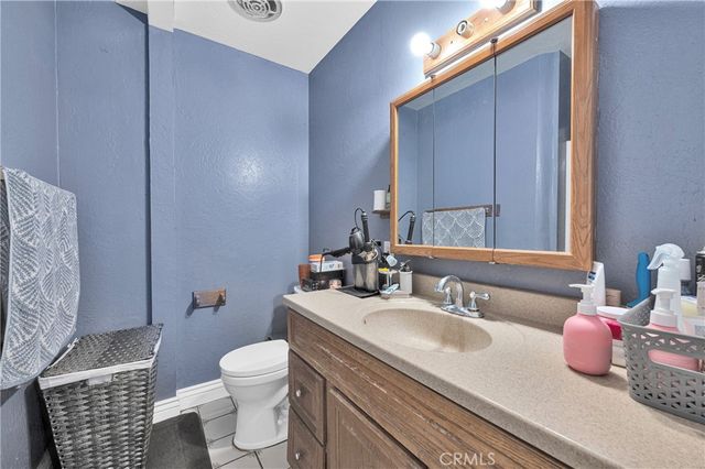 12068 Pipeline Avenue, Chino, CA 91710