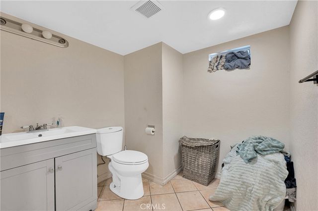 12068 Pipeline Avenue, Chino, CA 91710