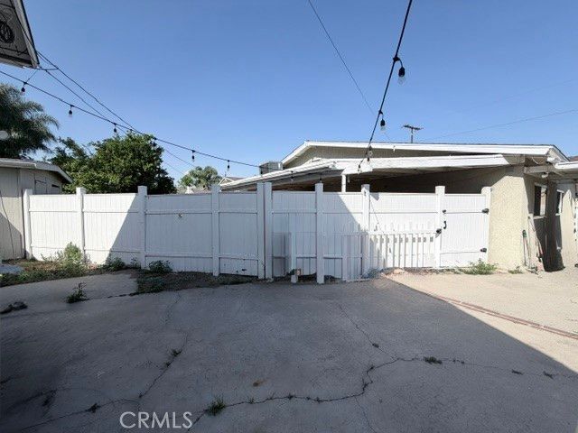 12068 Pipeline Avenue, Chino, CA 91710