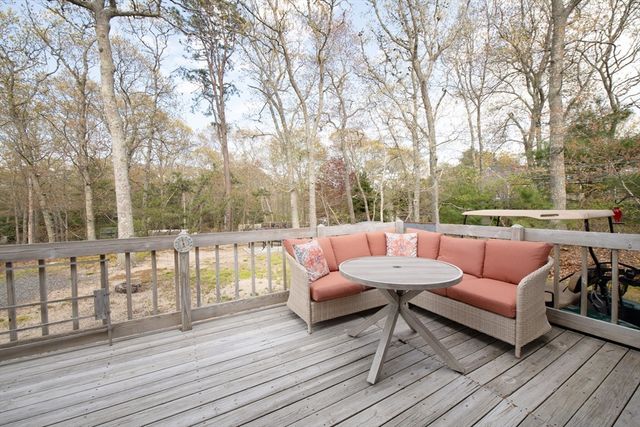 125 Lakeview Blvd, Plymouth, MA 02360