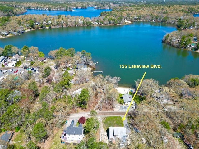 125 Lakeview Blvd, Plymouth, MA 02360